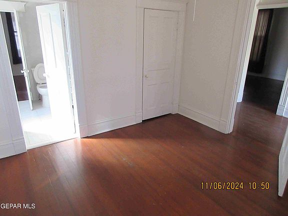5th image of 1024 Upson Dr