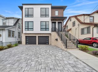 25 E Edsall Blvd FLOOR 2, Palisades Park, NJ 07650
