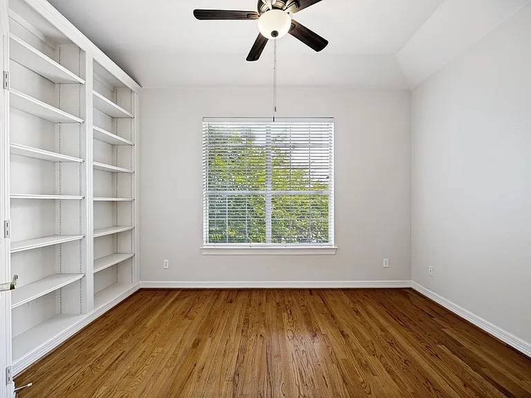4134 Juliard Dr — Photo 7