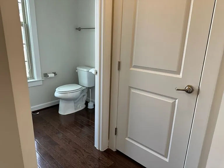 7313 Taylors Hill Ln — Photo 15