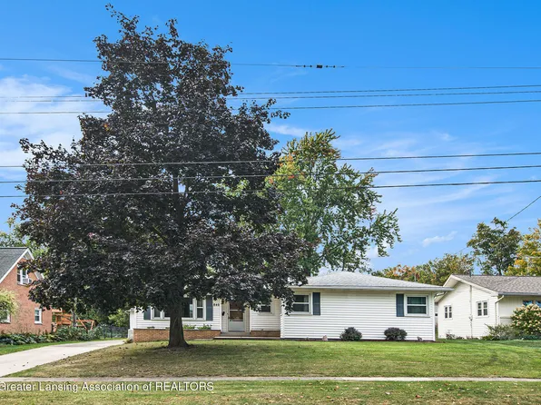 840 Belknap St, Grand Ledge, MI 48837