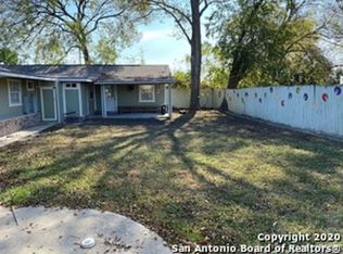 100 Dinn Dr UNIT 1, San Antonio, TX 78218