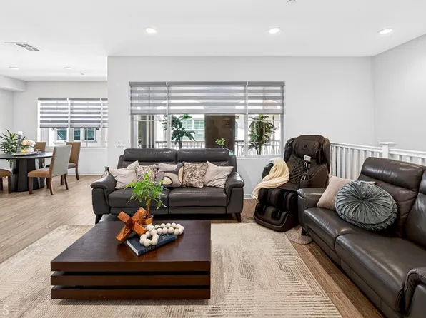 404 Echo Blue, Lake Forest, CA 92610