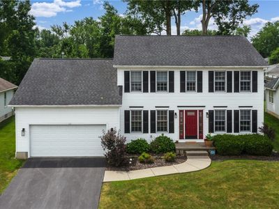 175 Crown Royal Dr, Williamsville, NY, 14221