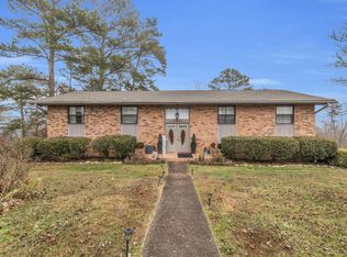 1008 Panorama Dr, Chattanooga, TN 37421