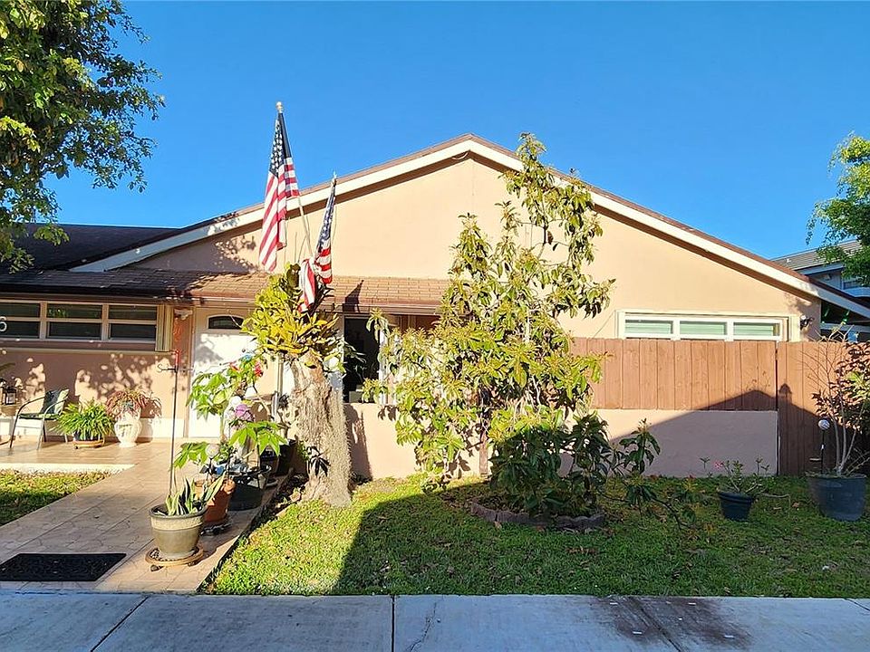 1st image of 15585 SW 76th Ln #A81-8