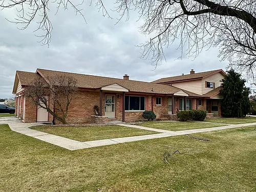 2099 Fabian Dr Photo 1