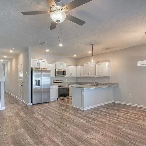 1847 Bethpage Dr — Photo 26
