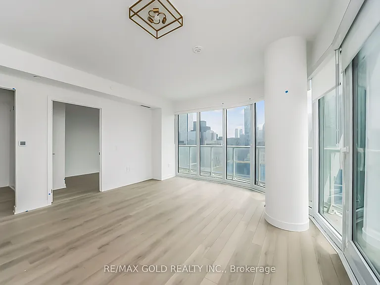 230 Simcoe St #2818 — Photo 20