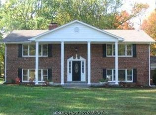 2711 Moran Dr, Waldorf, MD