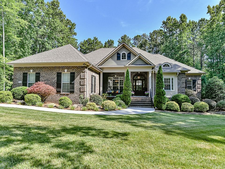 1st image of 7396 Bay Cove Ct