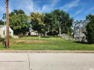 1327 Madison St, Quincy, IL 62301