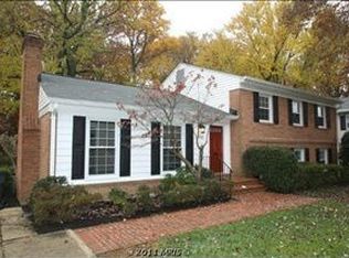 7423 Venice St, Falls Church, VA 22043