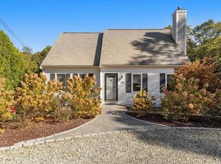 40 Waterfield Rd, Barnstable, MA 02630