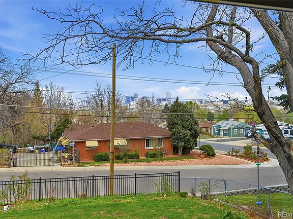 4th image of 1810 W Exposition Avenue