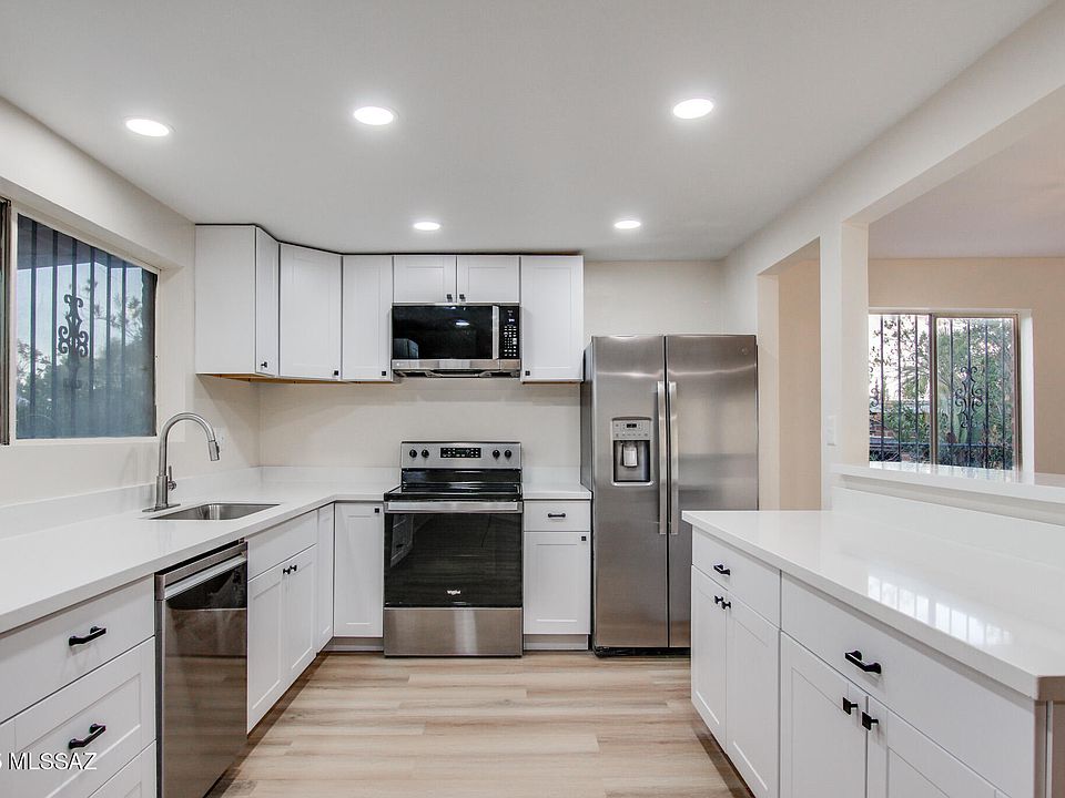 8724 E Kenyon Dr, Tucson, AZ 85710 | Zillow