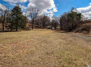 6661 Spring Rd, Shermans Dale, PA 17090