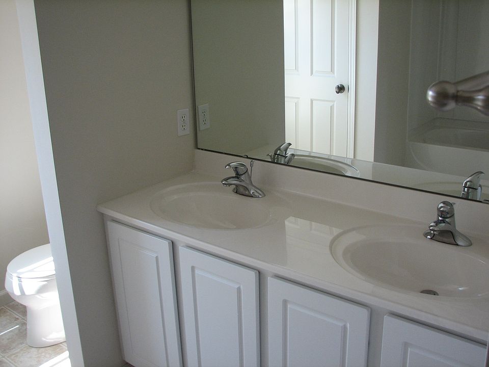 2nd image of 3684 N New Town Ave