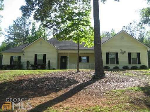 1st image of 135 Hidden Brook Ln