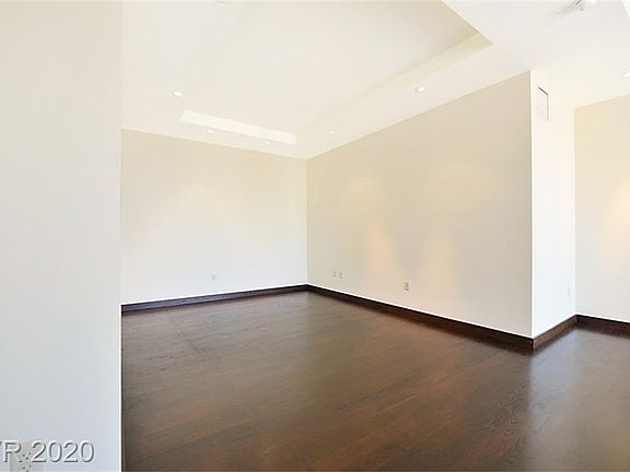 5th image of 3750 Las Vegas Blvd S