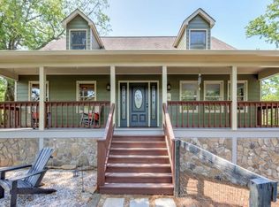 9065 Henderson Mountain Rd, Fairmount, GA 30139