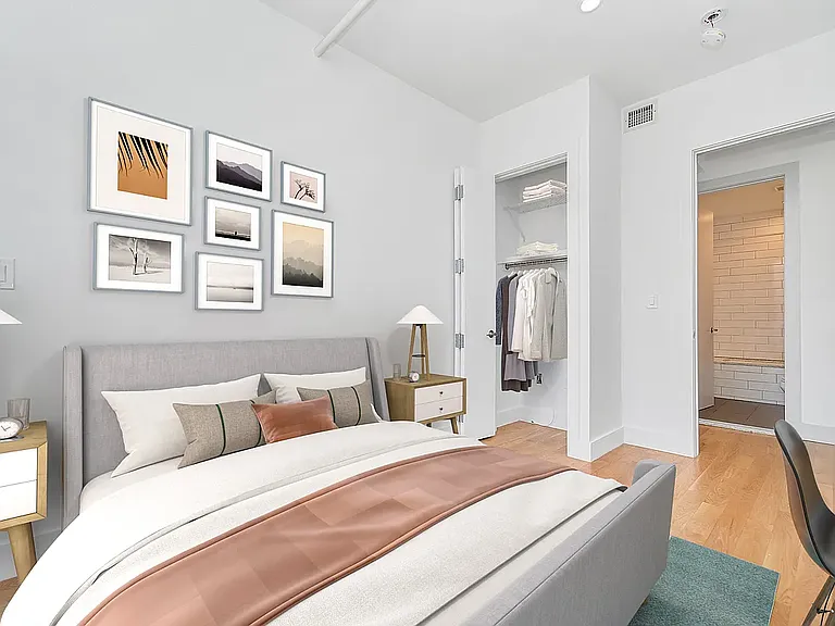 34 Lorimer St #3A — Photo 9