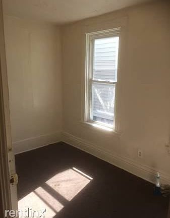 00202_g614oy3lQzX_600x450