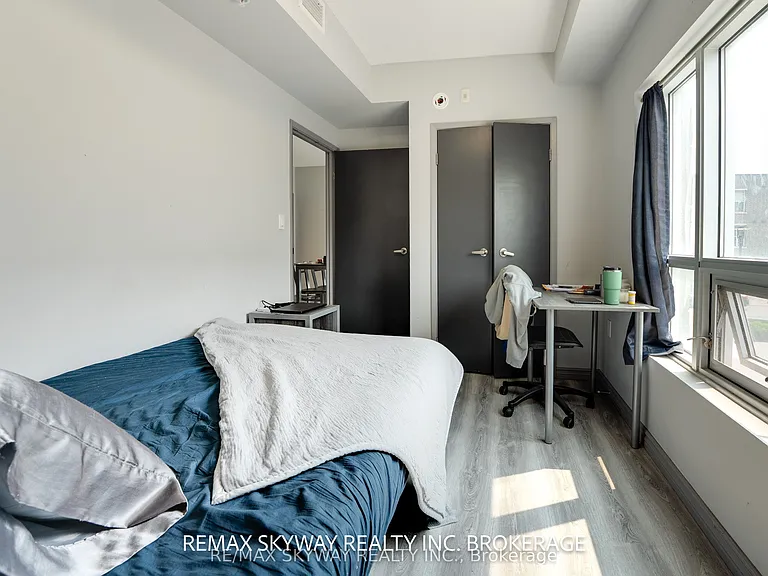 275 Larch St #H203 — Photo 16