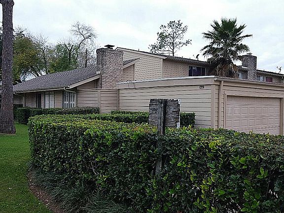 3rd image of 10347 Huntington Place Dr #347