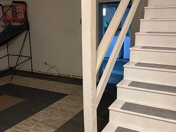 Stairs to basement