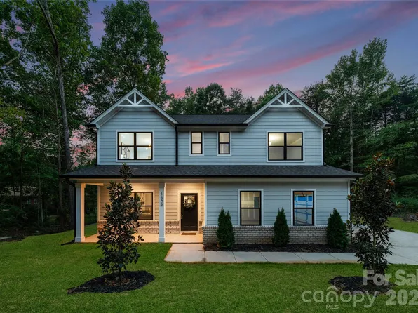 13103 Blacksmith Ct, Matthews, NC 28105