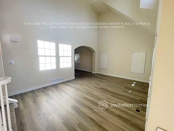 4th image of 19187 E Custer Ave