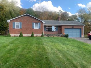 3 Burr St, Portland, CT 06480