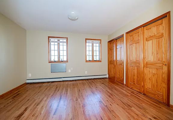 5th image of 15139 18th Ave