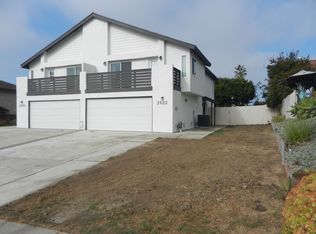 2622 Luciernaga St, Carlsbad, CA 92009