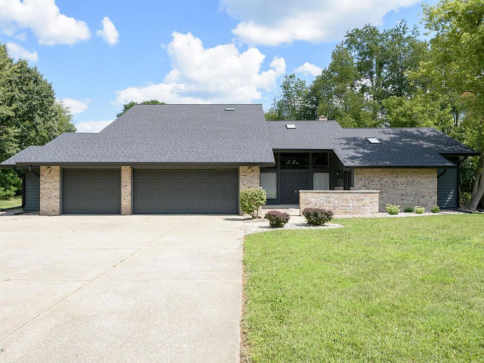 1st image of 124 Minges Hills Dr