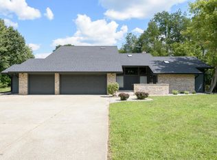 124 Minges Hills Dr, Battle Creek, MI 49015