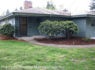 1690 D St NE, Salem, OR