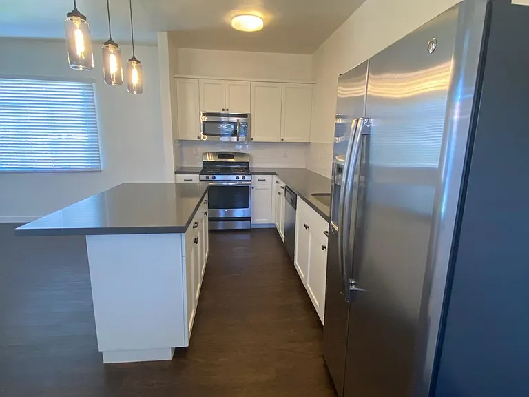 1406 Garden St #7 — Photo 2