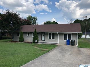 111 Christopher Cir, Athens, AL 35611