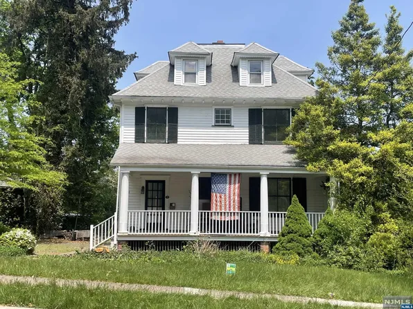 321 Spring Ave, Ridgewood, NJ 07450