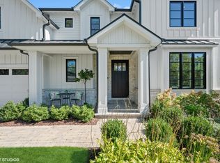 631 Garden Ct, Glenview, IL 60025