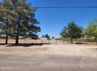 1596 E Westbrooke Rd, San Tan Valley, AZ 85140