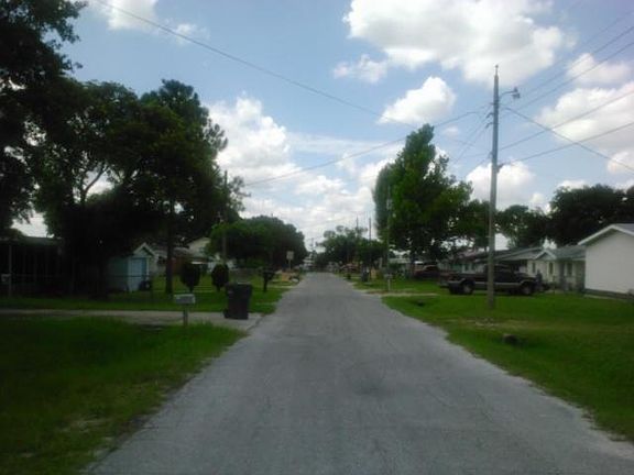 3rd image of 631 Savannah Ave