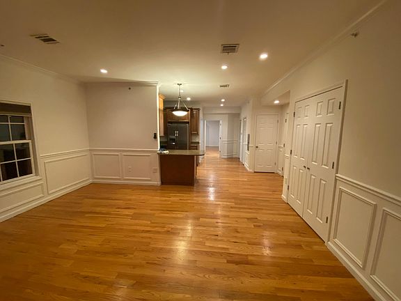 Living/kitchen