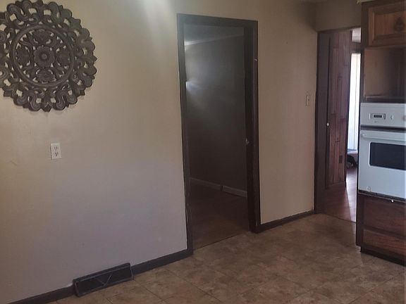 3rd image of 348 Ideal St #2