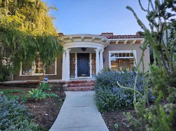 106 N Ridgewood Pl, Los Angeles, CA 90004