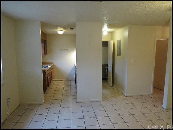 5th image of 7031 Jacksonville Cutoff Rd APT 1