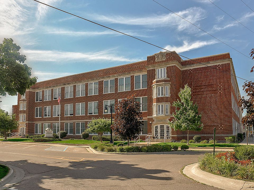 Sycamore House Senior Community
