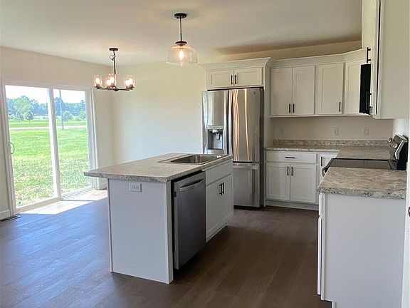 4th image of 1406 Kweit Ln